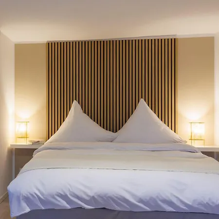 Romantik Pur! Whirlpool! Klimatisiert! Gassenviertel! 2 Schlafzimmer! Байройт
